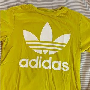 Adidas tee